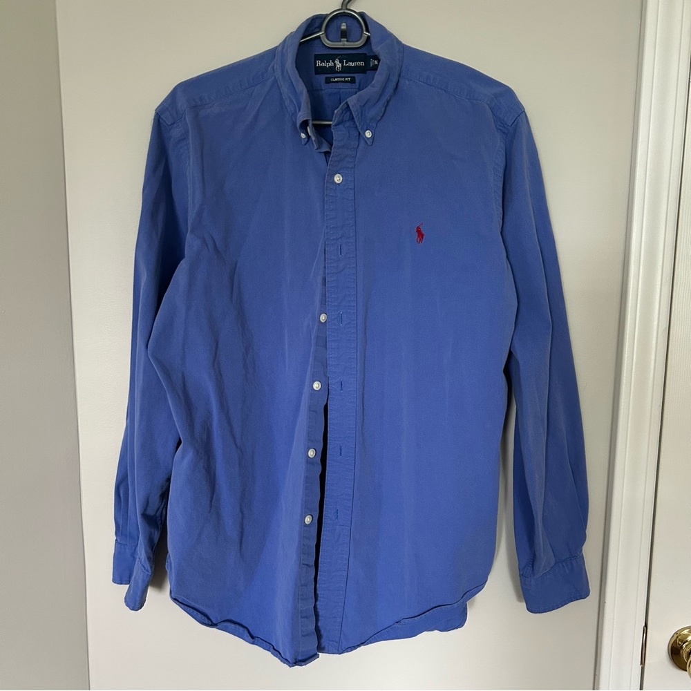 Men’s Ralph Lauren Solid Button Down shirt (Medium)